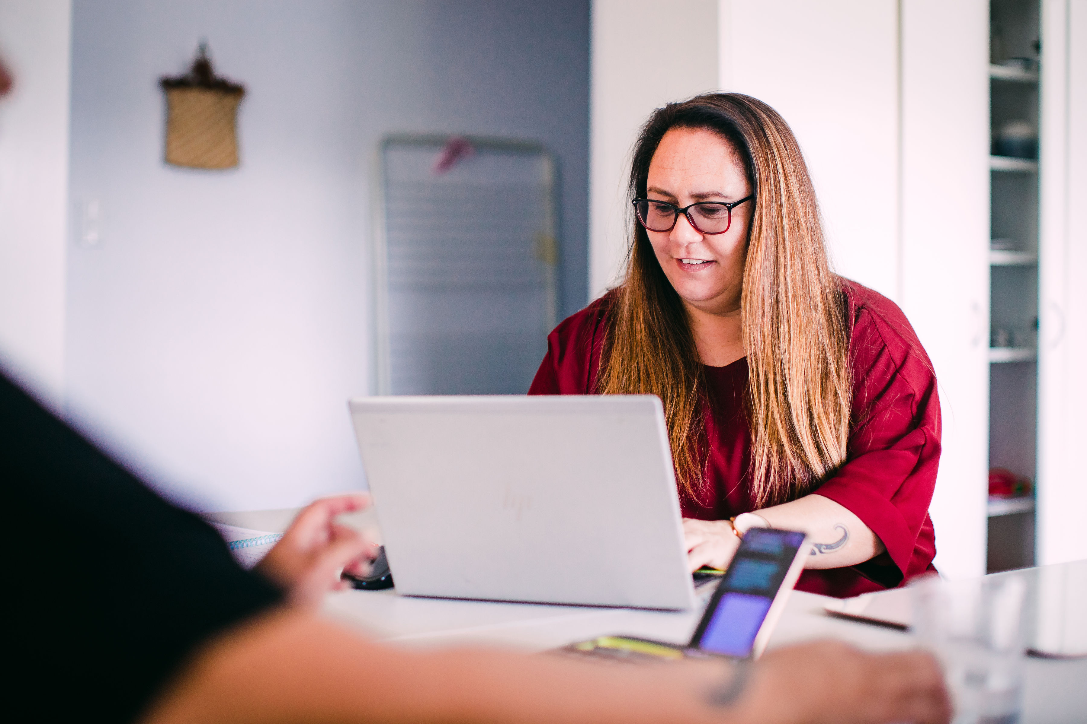 Unlocking Well-Being through 6 States of Mauri: An Exploration of Conny Huaki’s Mauri Cards